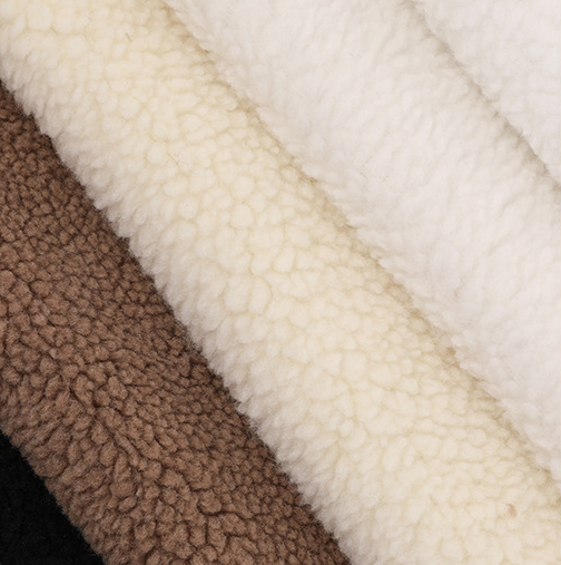 Knitting fabric with fleece 